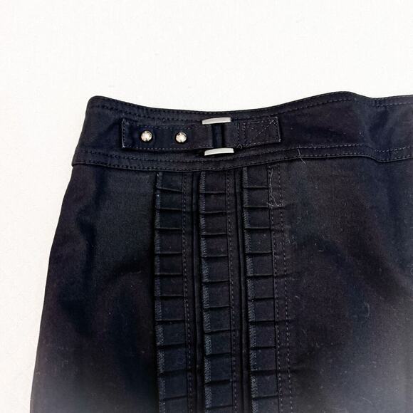 Cynthia Steffe Pleated Front Black Pencil Skirt Size 6 - Picture 2 of 6